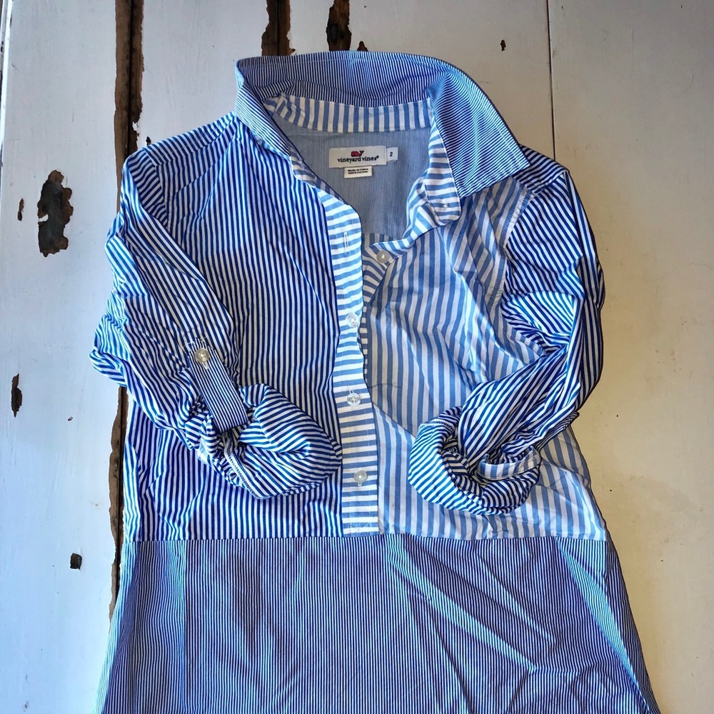 Vineyard Vines Classic Popover Top in Blue Stipe